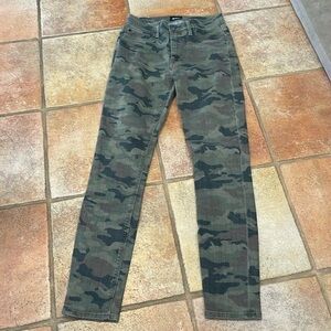 Hudson Barbara high waist super skinny Camo jeans size 27